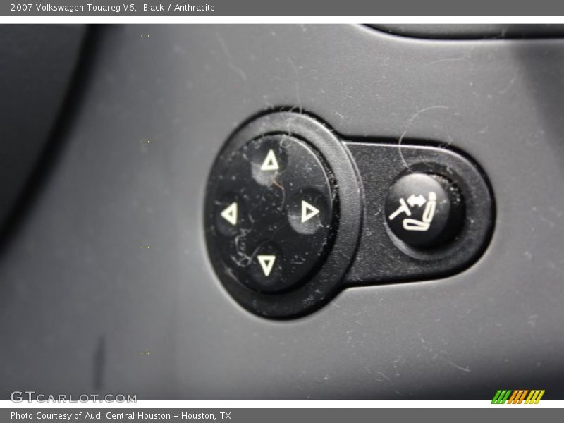 Black / Anthracite 2007 Volkswagen Touareg V6