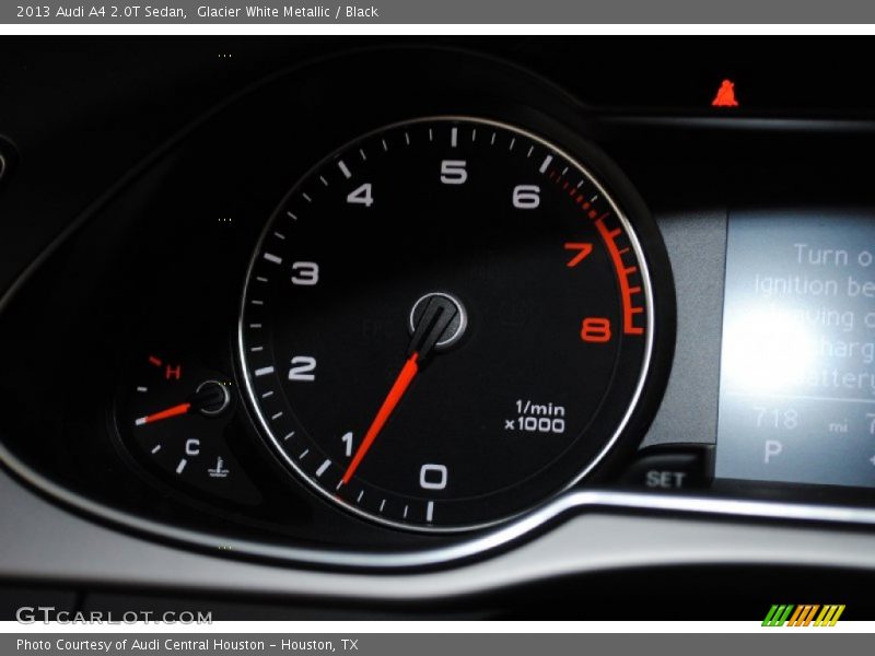 Glacier White Metallic / Black 2013 Audi A4 2.0T Sedan