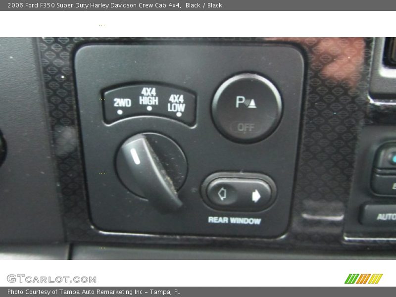 Controls of 2006 F350 Super Duty Harley Davidson Crew Cab 4x4
