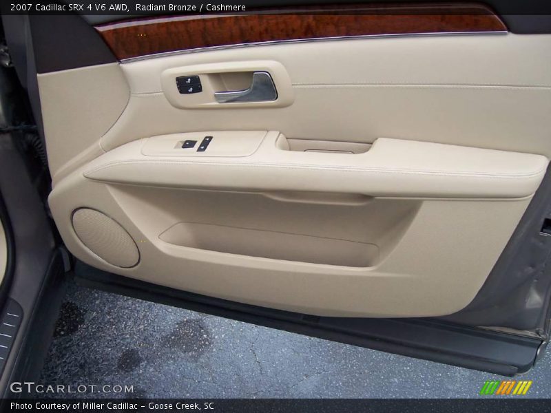 Radiant Bronze / Cashmere 2007 Cadillac SRX 4 V6 AWD