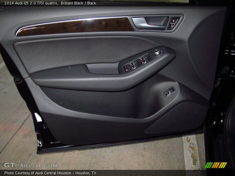 Brilliant Black / Black 2014 Audi Q5 2.0 TFSI quattro