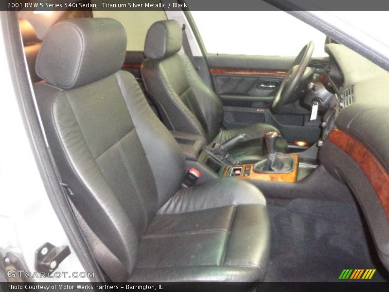 Titanium Silver Metallic / Black 2001 BMW 5 Series 540i Sedan