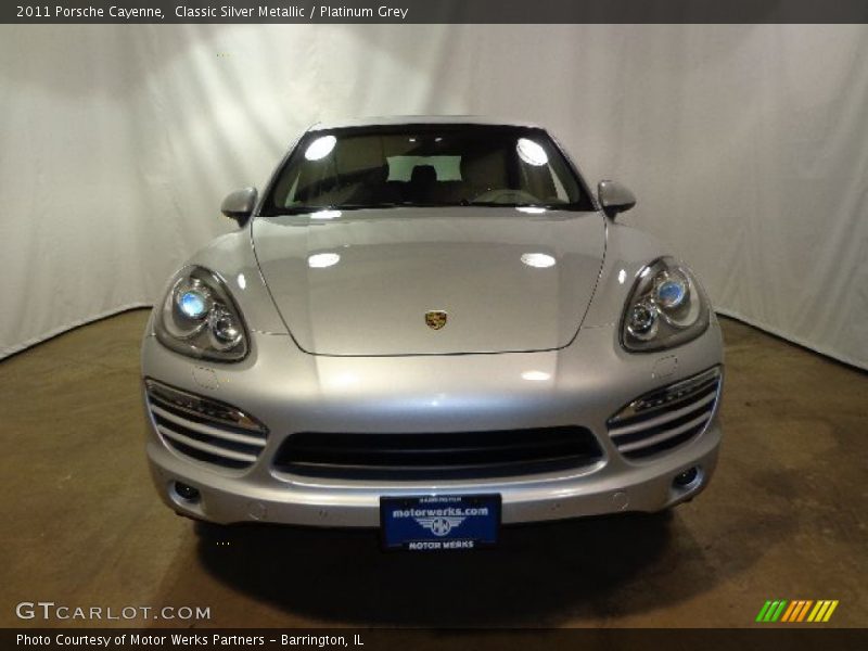 Classic Silver Metallic / Platinum Grey 2011 Porsche Cayenne