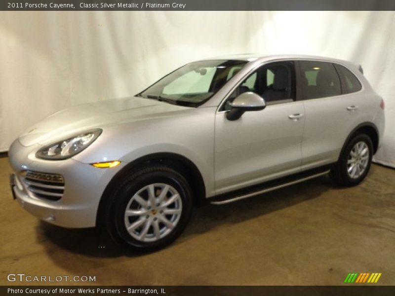 Classic Silver Metallic / Platinum Grey 2011 Porsche Cayenne