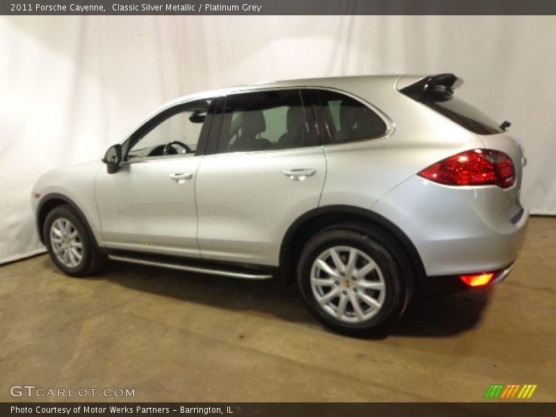 Classic Silver Metallic / Platinum Grey 2011 Porsche Cayenne