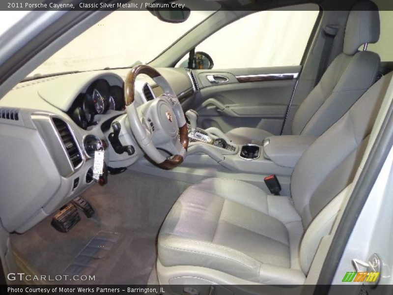 Classic Silver Metallic / Platinum Grey 2011 Porsche Cayenne
