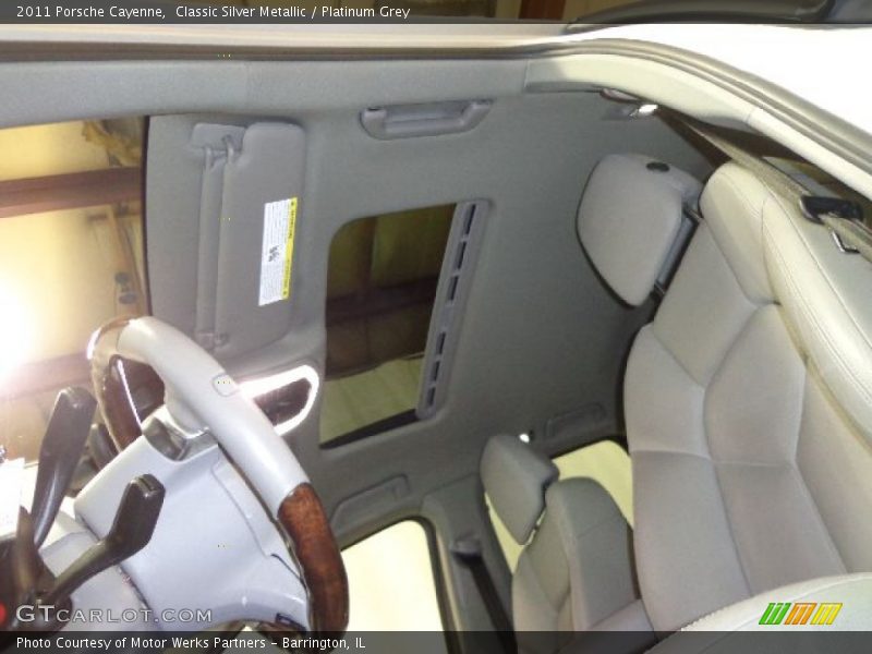 Classic Silver Metallic / Platinum Grey 2011 Porsche Cayenne