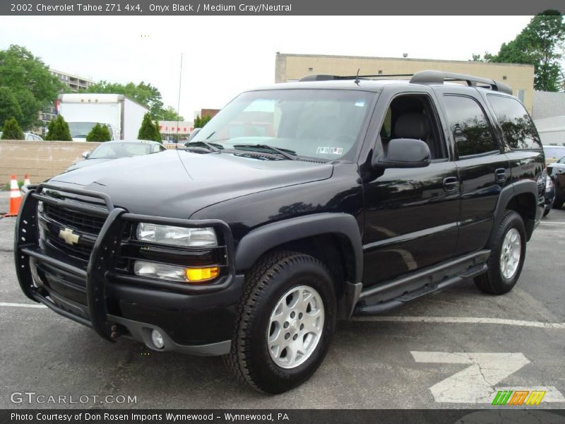 Onyx Black / Medium Gray/Neutral 2002 Chevrolet Tahoe Z71 4x4
