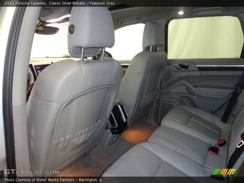 Classic Silver Metallic / Platinum Grey 2011 Porsche Cayenne