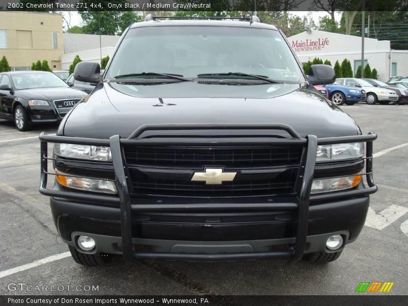 Onyx Black / Medium Gray/Neutral 2002 Chevrolet Tahoe Z71 4x4