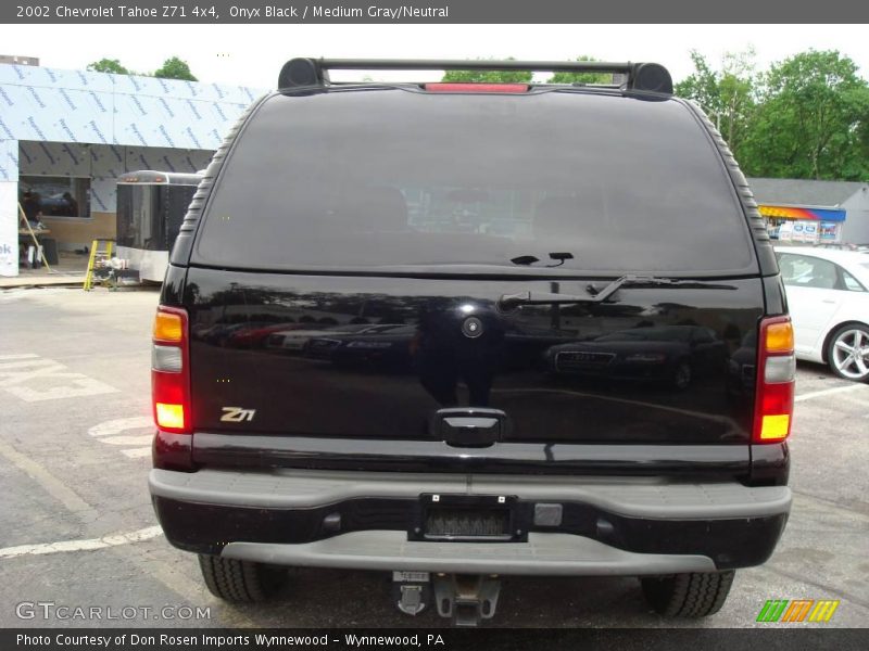 Onyx Black / Medium Gray/Neutral 2002 Chevrolet Tahoe Z71 4x4