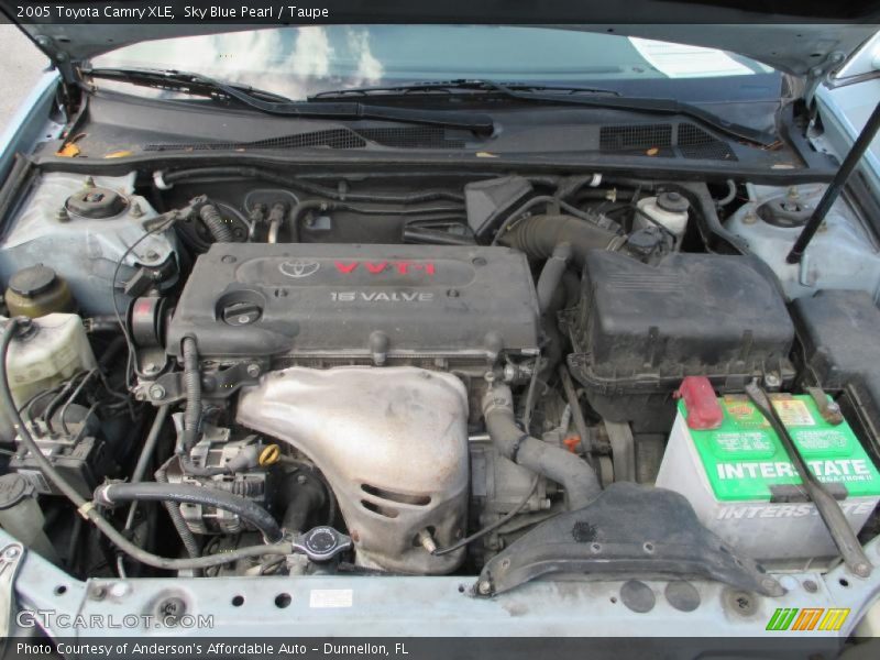 Sky Blue Pearl / Taupe 2005 Toyota Camry XLE