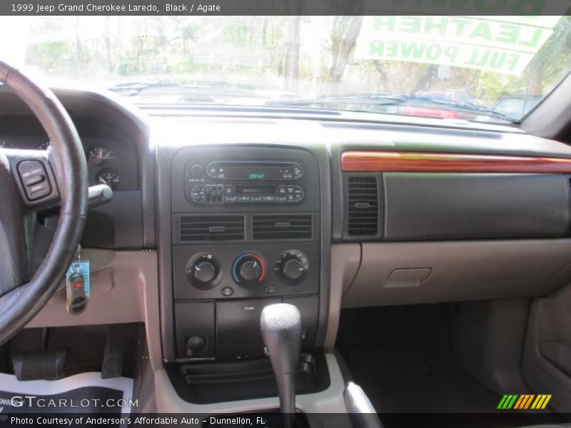 Black / Agate 1999 Jeep Grand Cherokee Laredo