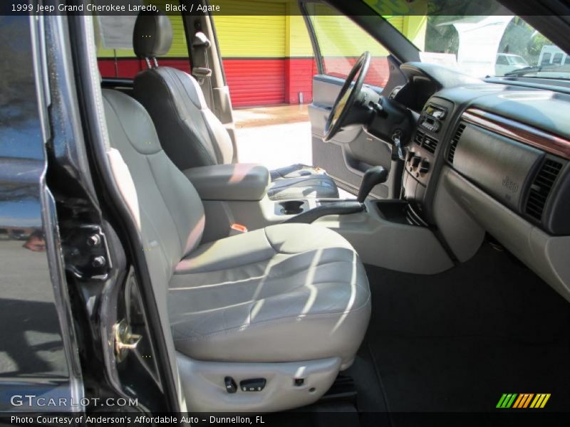 Black / Agate 1999 Jeep Grand Cherokee Laredo