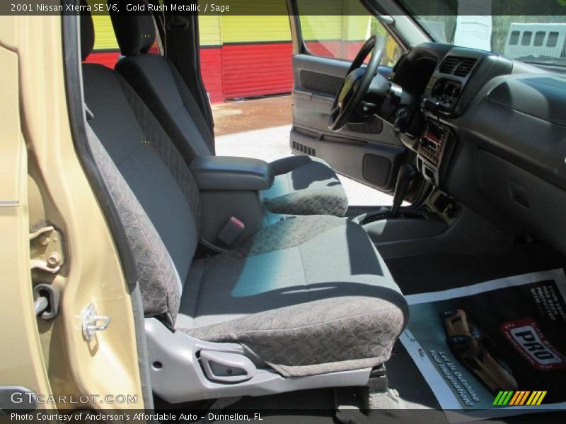Gold Rush Metallic / Sage 2001 Nissan Xterra SE V6