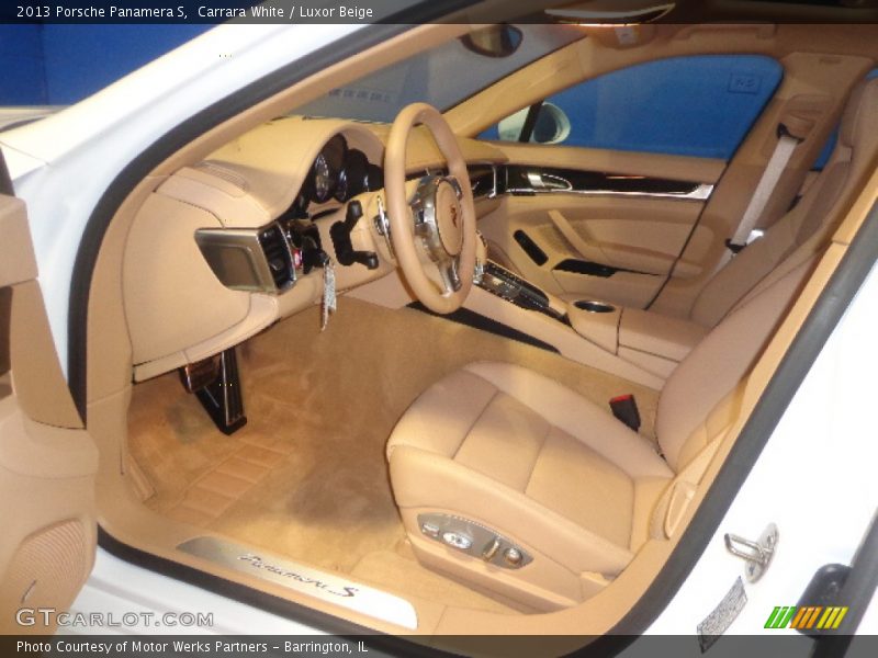 Carrara White / Luxor Beige 2013 Porsche Panamera S