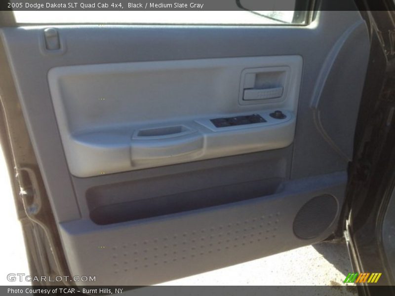 Black / Medium Slate Gray 2005 Dodge Dakota SLT Quad Cab 4x4