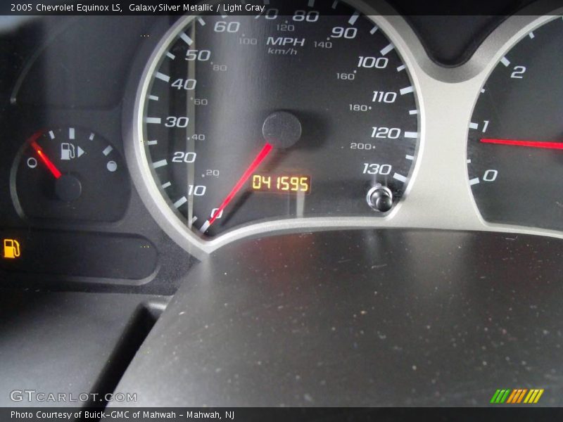 Galaxy Silver Metallic / Light Gray 2005 Chevrolet Equinox LS