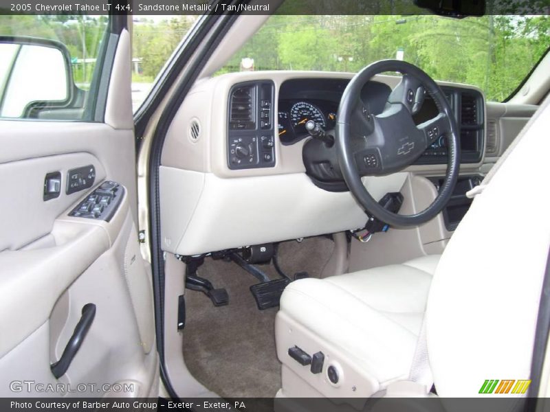 Sandstone Metallic / Tan/Neutral 2005 Chevrolet Tahoe LT 4x4