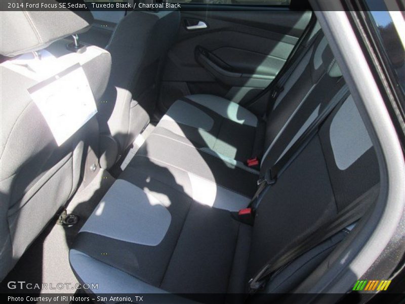 Tuxedo Black / Charcoal Black 2014 Ford Focus SE Sedan