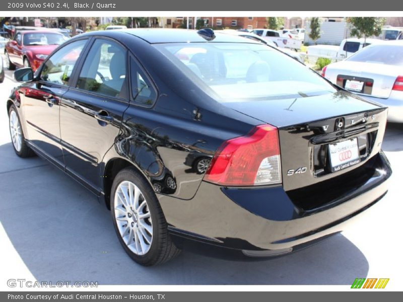 Black / Quartz 2009 Volvo S40 2.4i