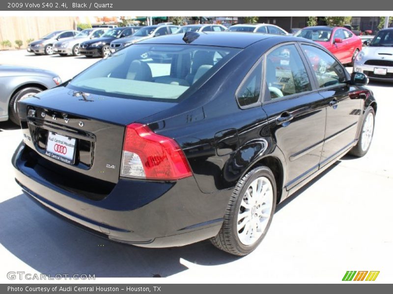 Black / Quartz 2009 Volvo S40 2.4i