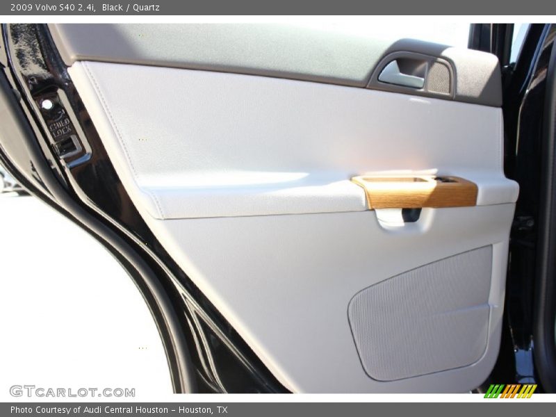 Black / Quartz 2009 Volvo S40 2.4i