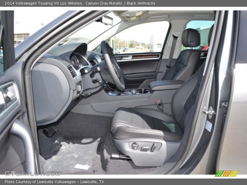 Canyon Gray Metallic / Black Anthracite 2014 Volkswagen Touareg V6 Lux 4Motion