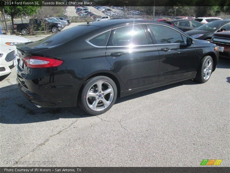 Tuxedo Black / Charcoal Black 2014 Ford Fusion SE