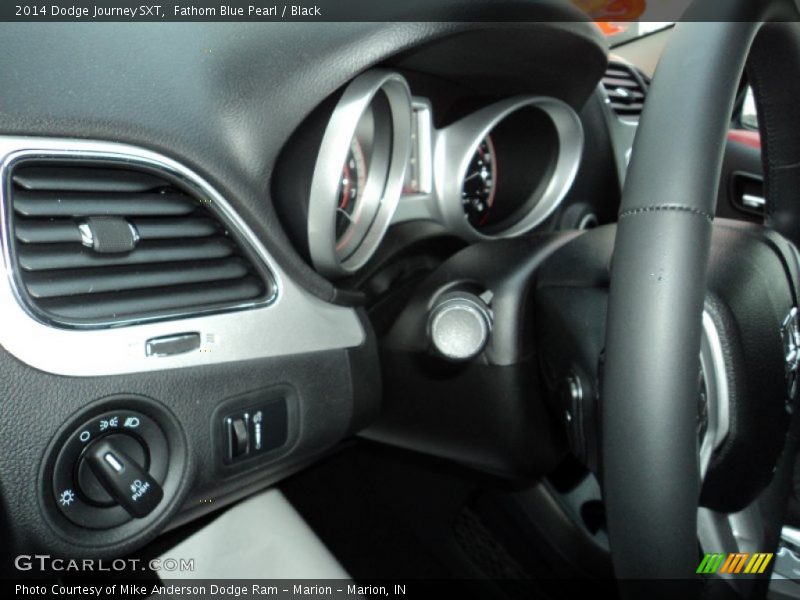 Fathom Blue Pearl / Black 2014 Dodge Journey SXT