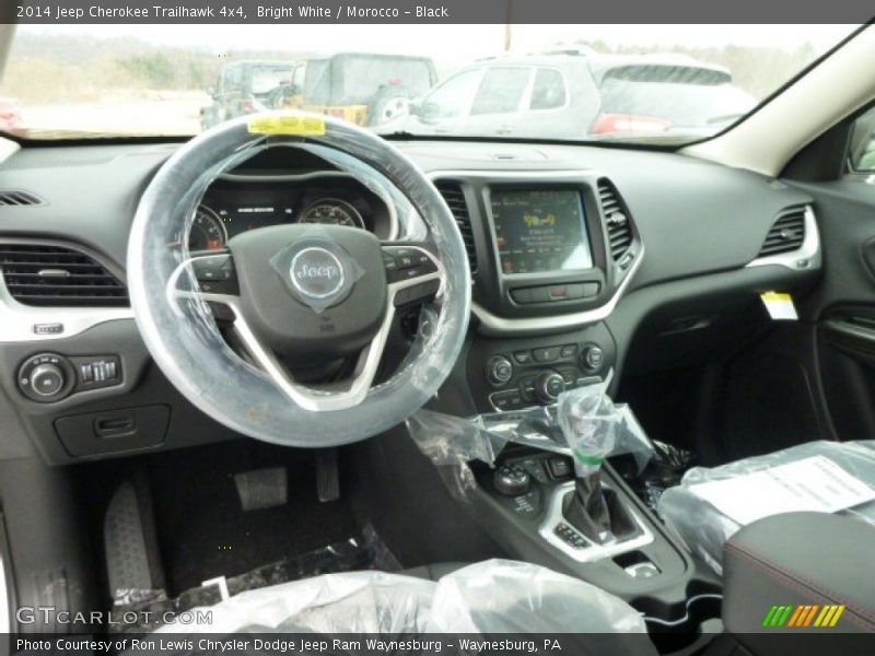 Bright White / Morocco - Black 2014 Jeep Cherokee Trailhawk 4x4