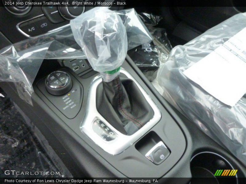 Bright White / Morocco - Black 2014 Jeep Cherokee Trailhawk 4x4