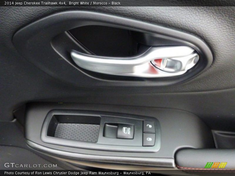 Bright White / Morocco - Black 2014 Jeep Cherokee Trailhawk 4x4