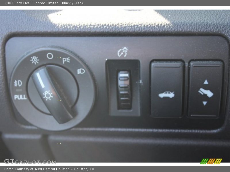 Black / Black 2007 Ford Five Hundred Limited