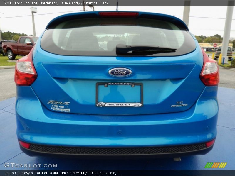 Blue Candy / Charcoal Black 2013 Ford Focus SE Hatchback