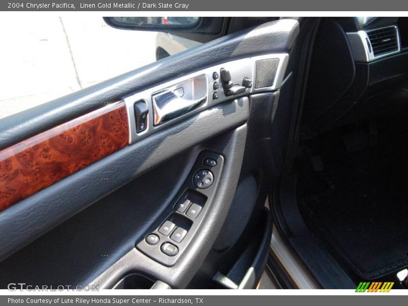 Linen Gold Metallic / Dark Slate Gray 2004 Chrysler Pacifica