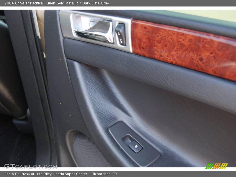Linen Gold Metallic / Dark Slate Gray 2004 Chrysler Pacifica