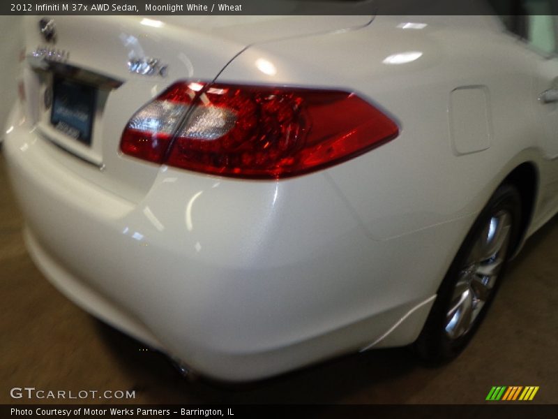 Moonlight White / Wheat 2012 Infiniti M 37x AWD Sedan