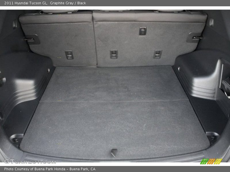 Graphite Gray / Black 2011 Hyundai Tucson GL