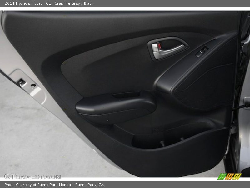 Graphite Gray / Black 2011 Hyundai Tucson GL