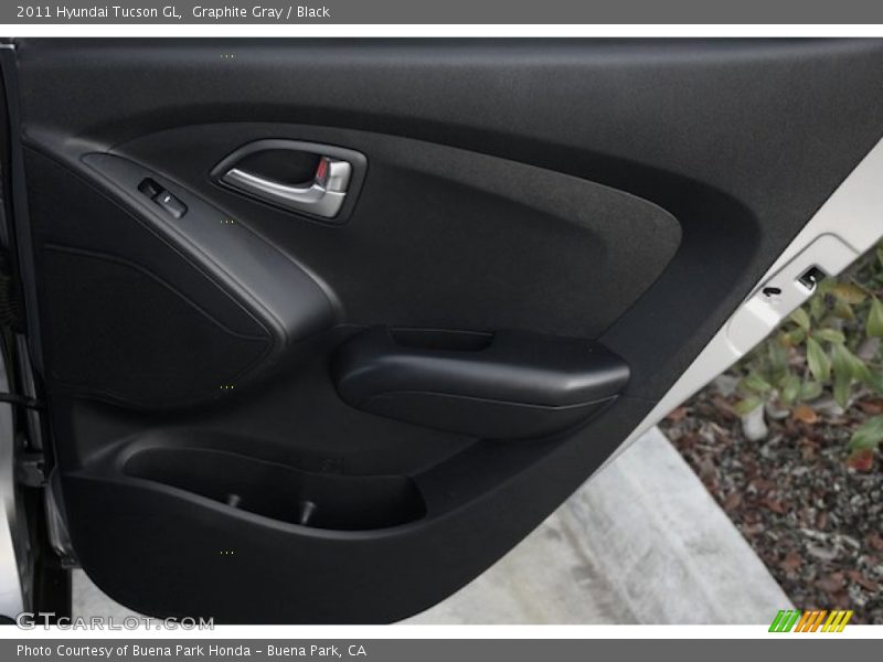Graphite Gray / Black 2011 Hyundai Tucson GL