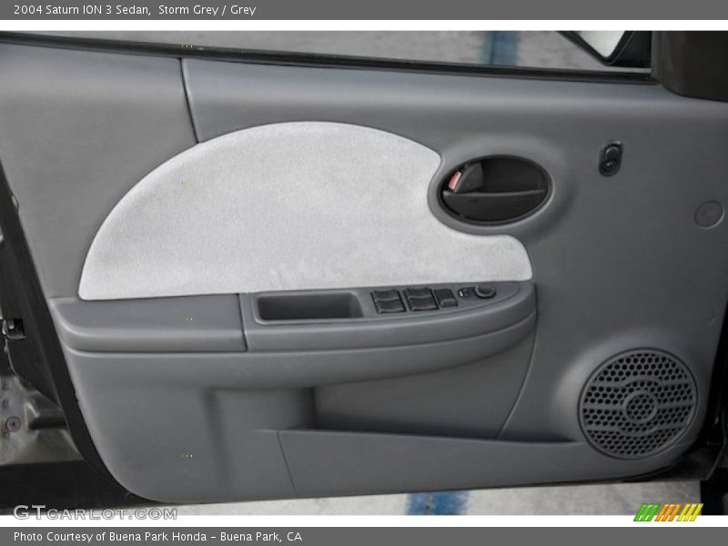 Storm Grey / Grey 2004 Saturn ION 3 Sedan