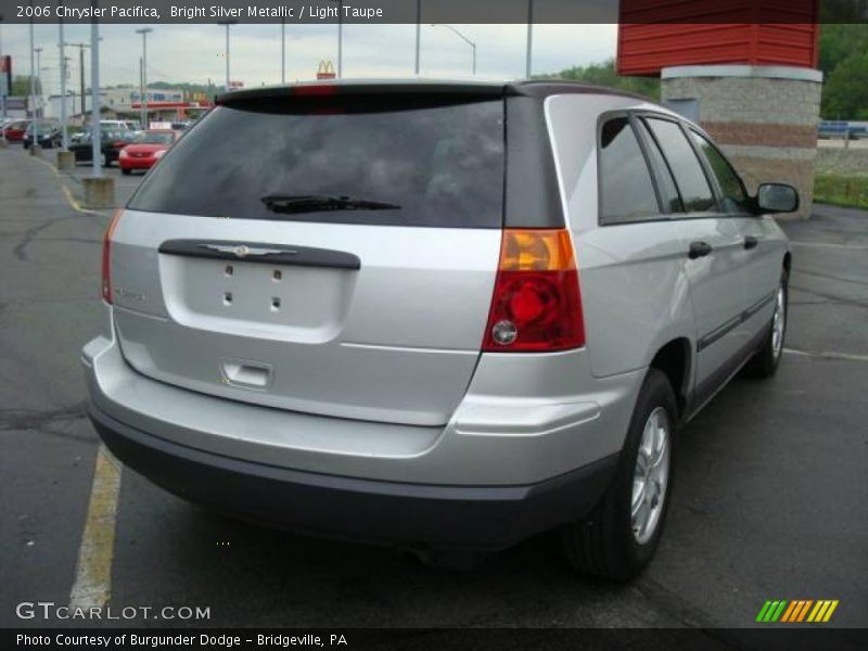 Bright Silver Metallic / Light Taupe 2006 Chrysler Pacifica