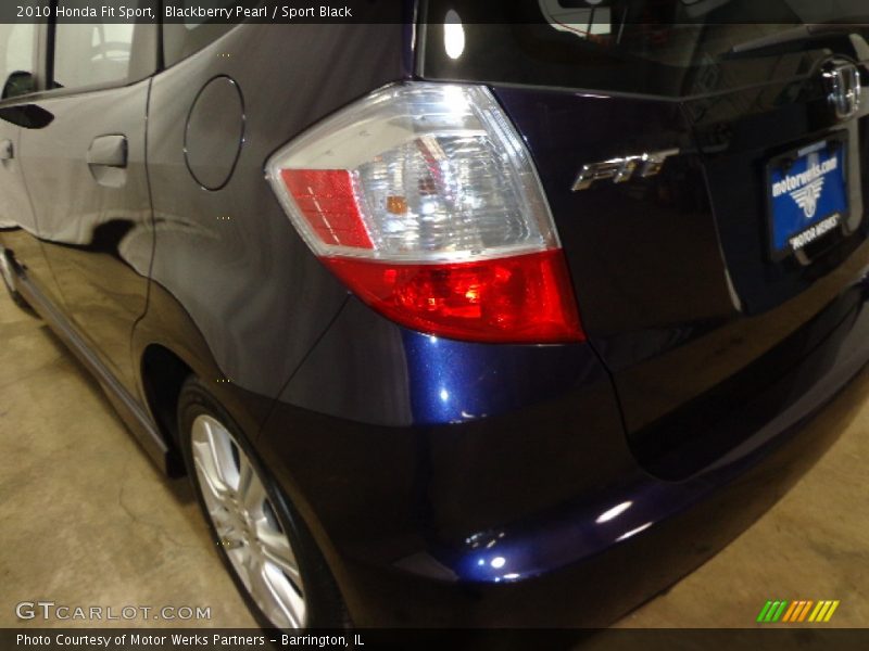 Blackberry Pearl / Sport Black 2010 Honda Fit Sport