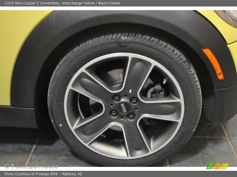 Interchange Yellow / Black/Yellow 2009 Mini Cooper S Convertible