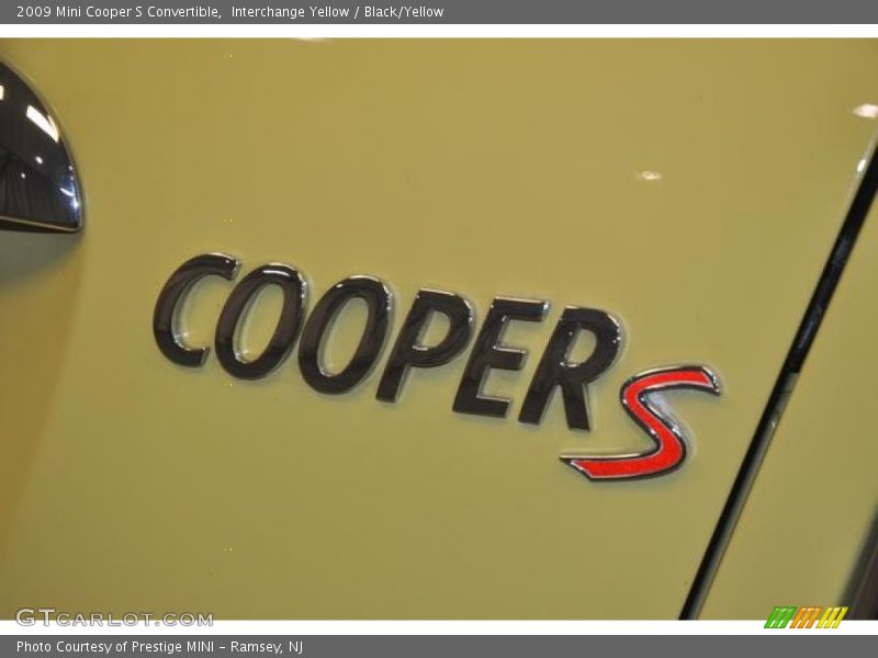 Interchange Yellow / Black/Yellow 2009 Mini Cooper S Convertible