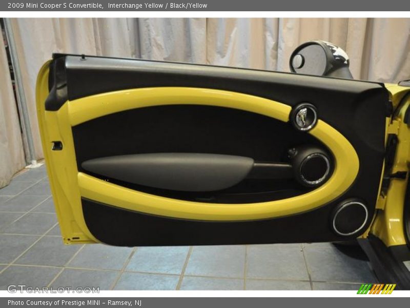 Interchange Yellow / Black/Yellow 2009 Mini Cooper S Convertible