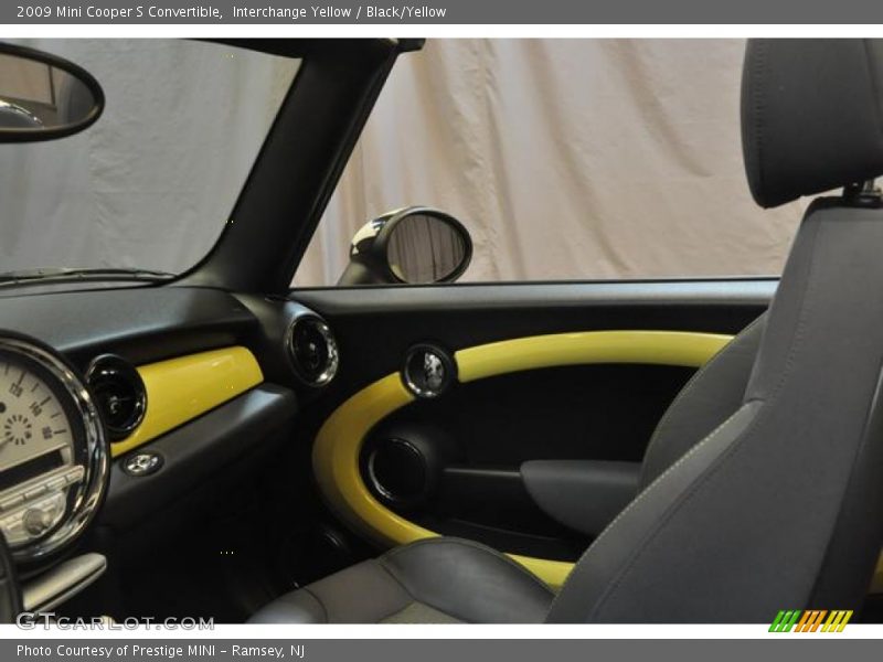 Interchange Yellow / Black/Yellow 2009 Mini Cooper S Convertible