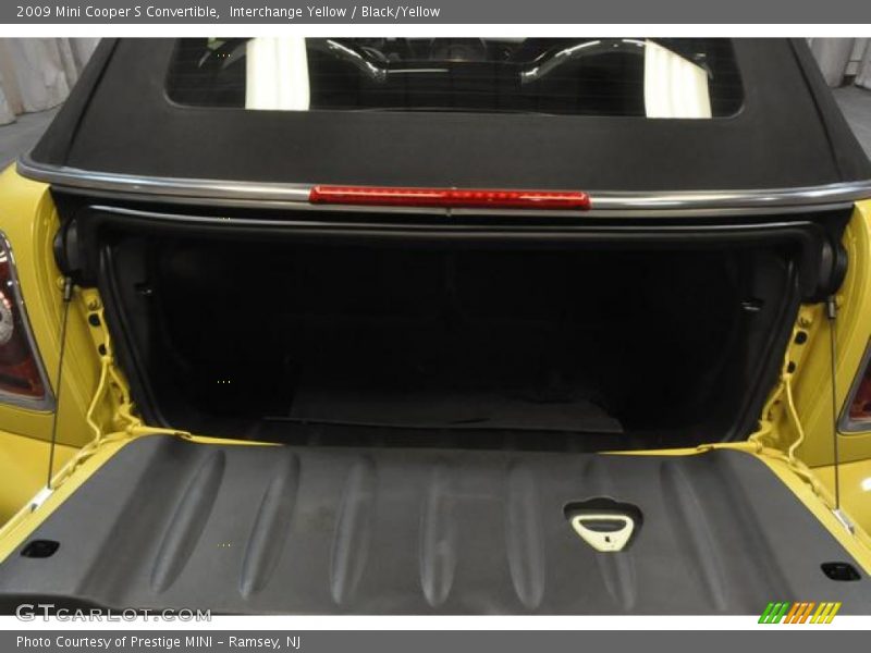 Interchange Yellow / Black/Yellow 2009 Mini Cooper S Convertible