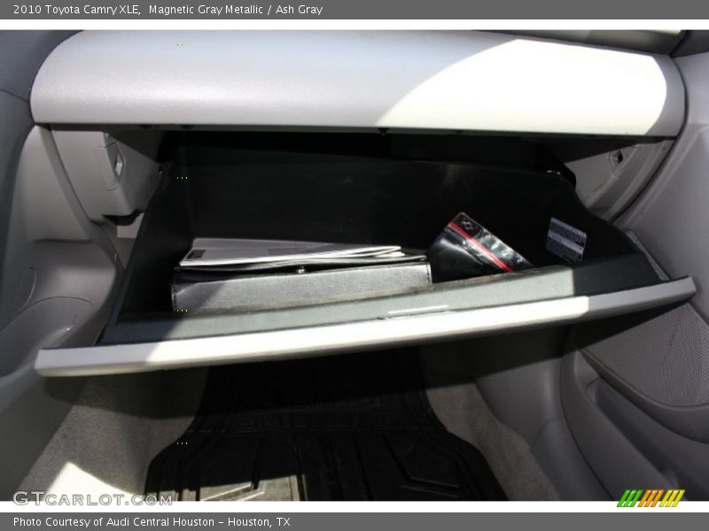 Magnetic Gray Metallic / Ash Gray 2010 Toyota Camry XLE
